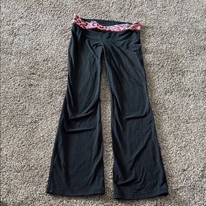 Black Yoga Pants with Pink Waistband